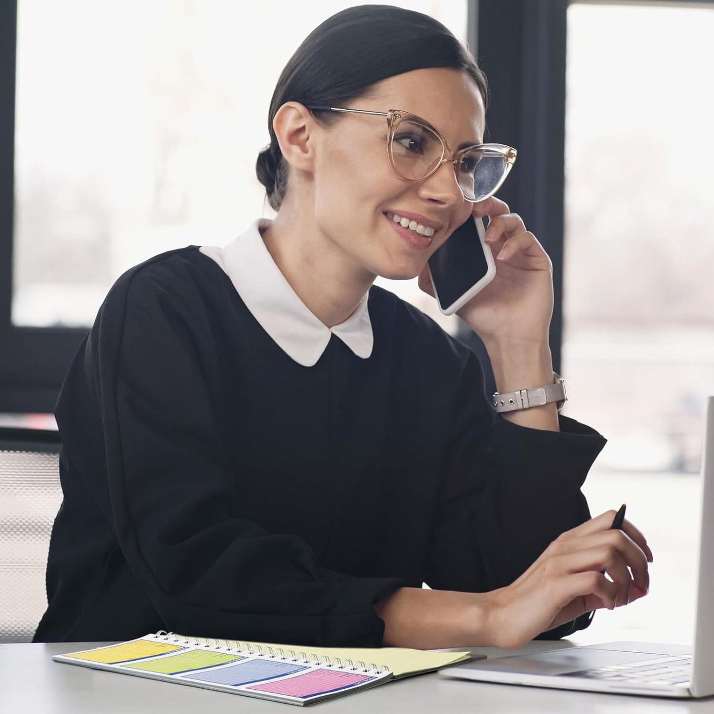 Sinmoe 10 Pcs Spiral Bound Phone Message Book with Carbon Copy 5-1/2" x 11" 2 Part Colorful Carbonless Telephone Message Pads Duplicate Spiral Phone Call Log Book for Business Office (Green,Blue)