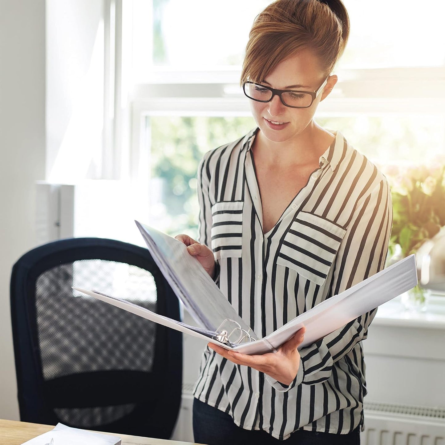 Amazon Basics 3 Ring Binders, 1.5 Inch, 4 Pack, D-Ring Organizer for School, Home Office, White