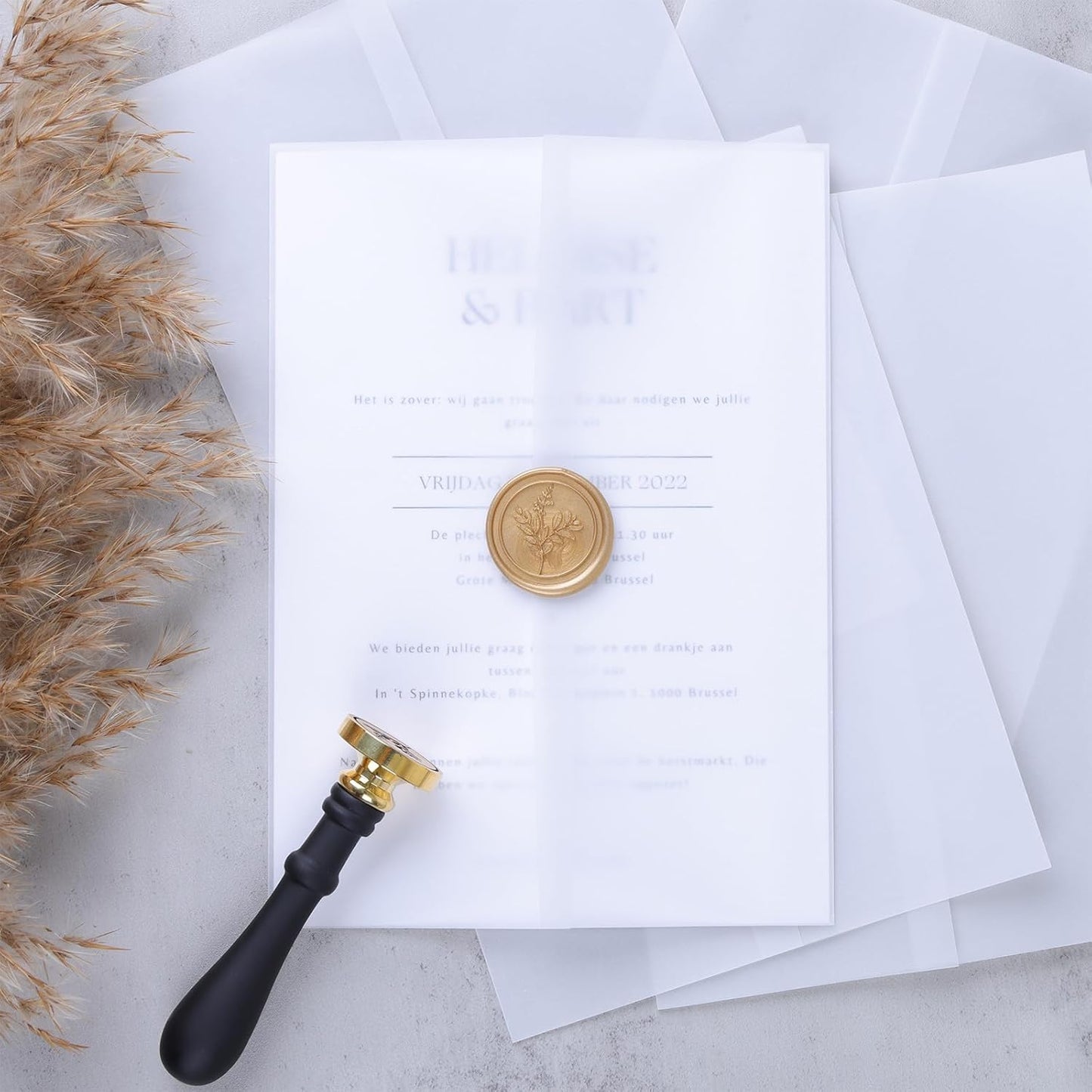 UNIQOOO Botanical Wax Seal Stamp - Brass, Wood Handle, Perfect for Wedding Invitations & Gift Wrap