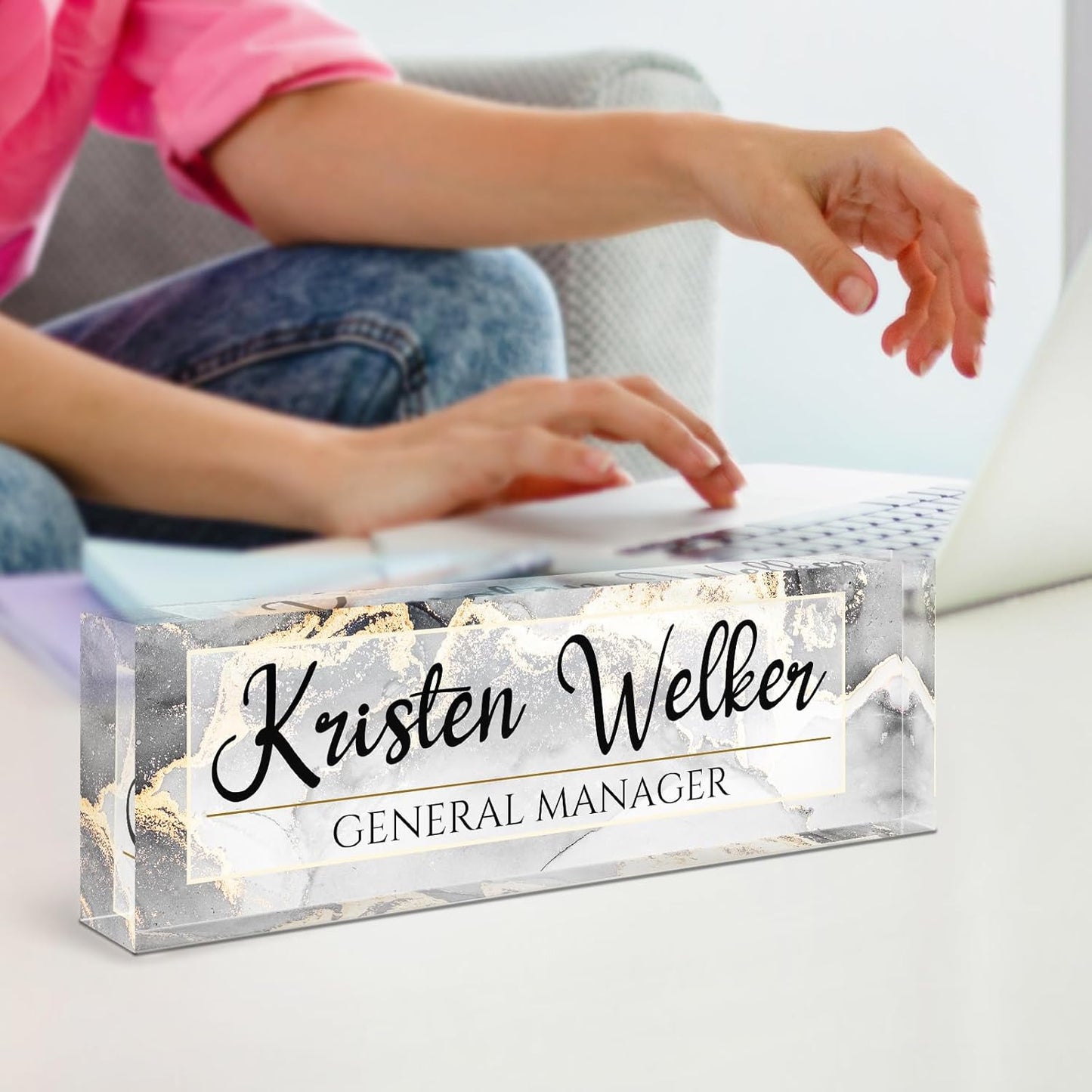 Name Plate for Desk, Desk Name Plate Personalized, Office Decor for Women Men, Acrylic Desktop Accessories, Office Gifts for Boss Nurse Teacher Coworker, Employee Appreciation Gift (Silver/Gold)