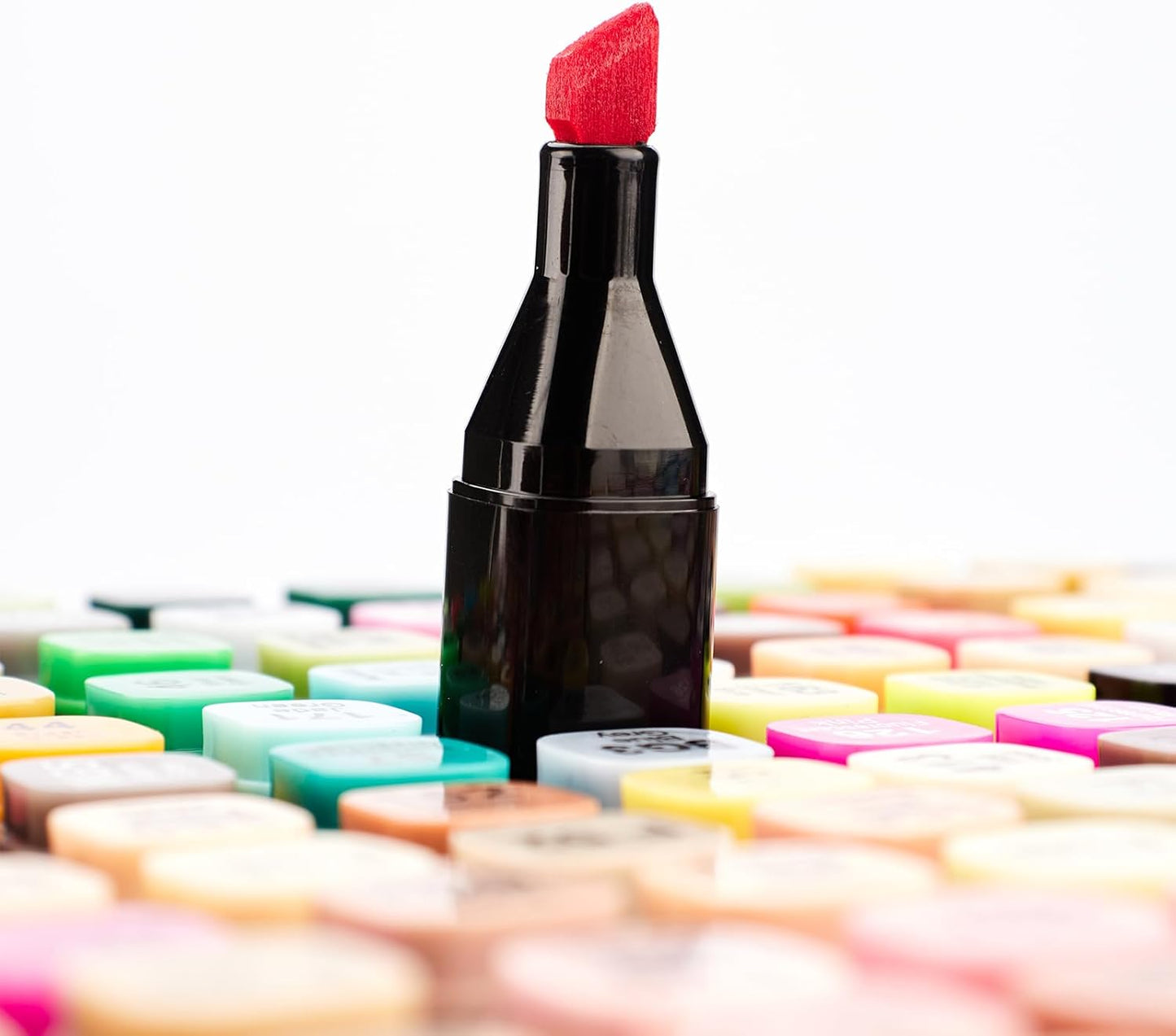 204 Colors Alcohol Markers - Dual Tip Permanent Art Markers Set for Coloring Drawing Painting, Fine and Chisel Tip Alcohol Based Pens with Carrying Case for Adult Artists