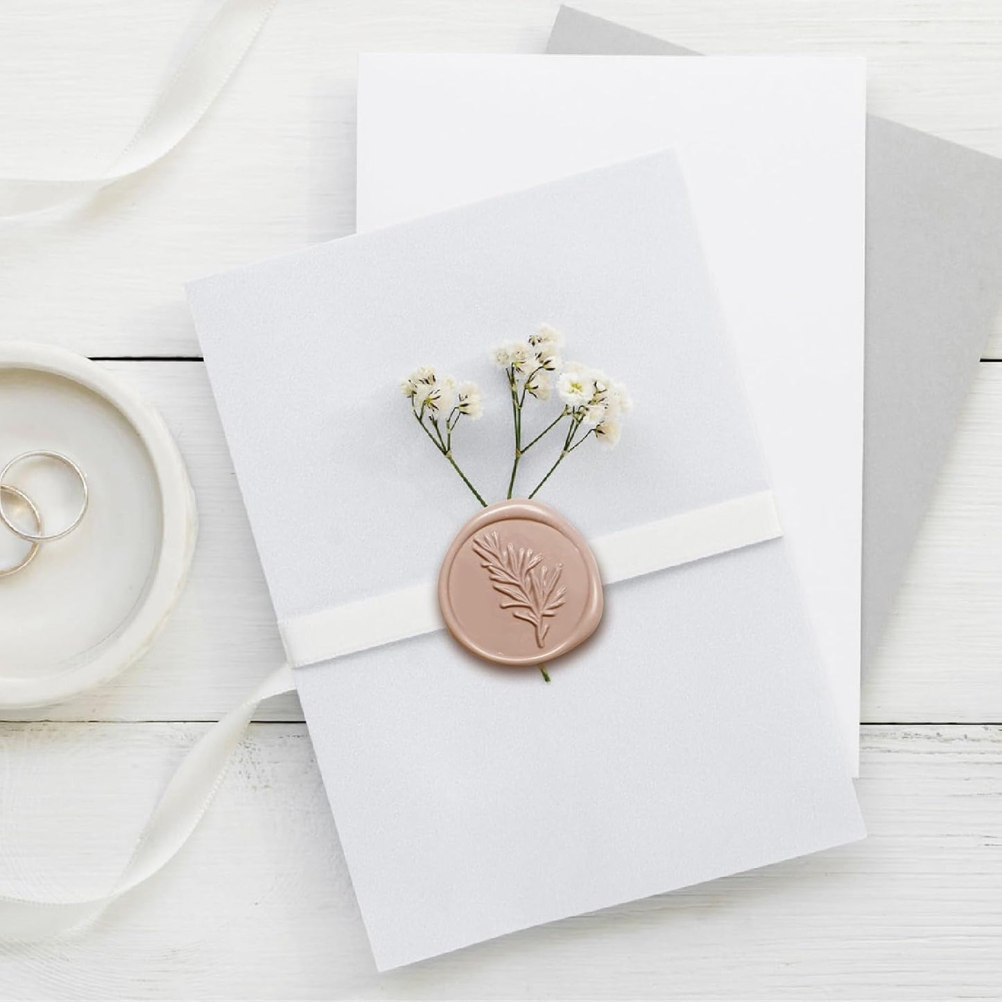 UNIQOOO Latte Coffee Glue Gun Sealing Wax Sticks for Wax Seal Stamp - Great for Wedding Invitations, Cards Envelopes, Snail Mails, Wine Packages, Christmas Gift Ideas, Pack of 8