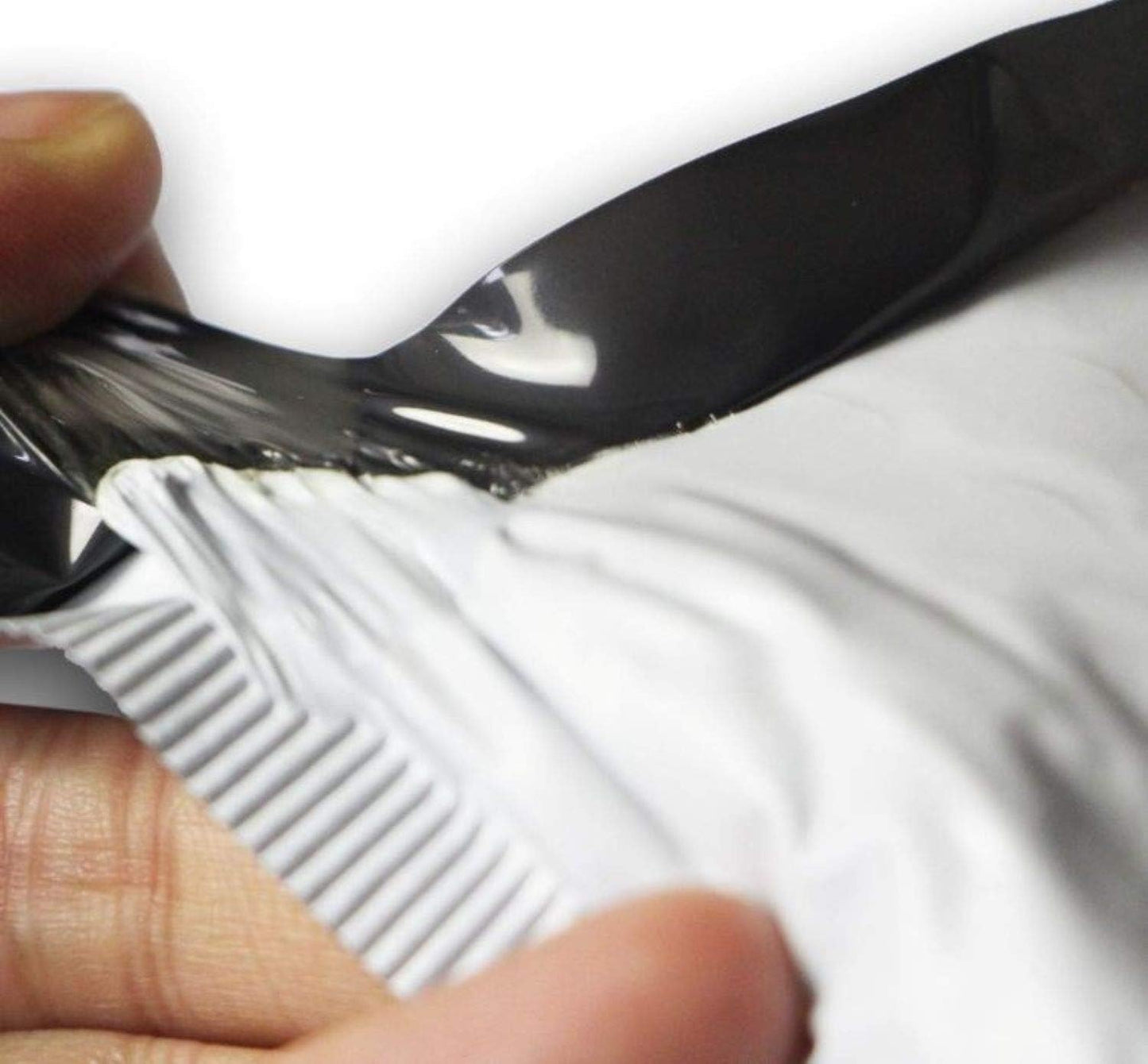 Secure Seal #4 9.5x14.5 Poly Bubble Mailers | Padded Shipping Envelope Mailers (Pack of 100)