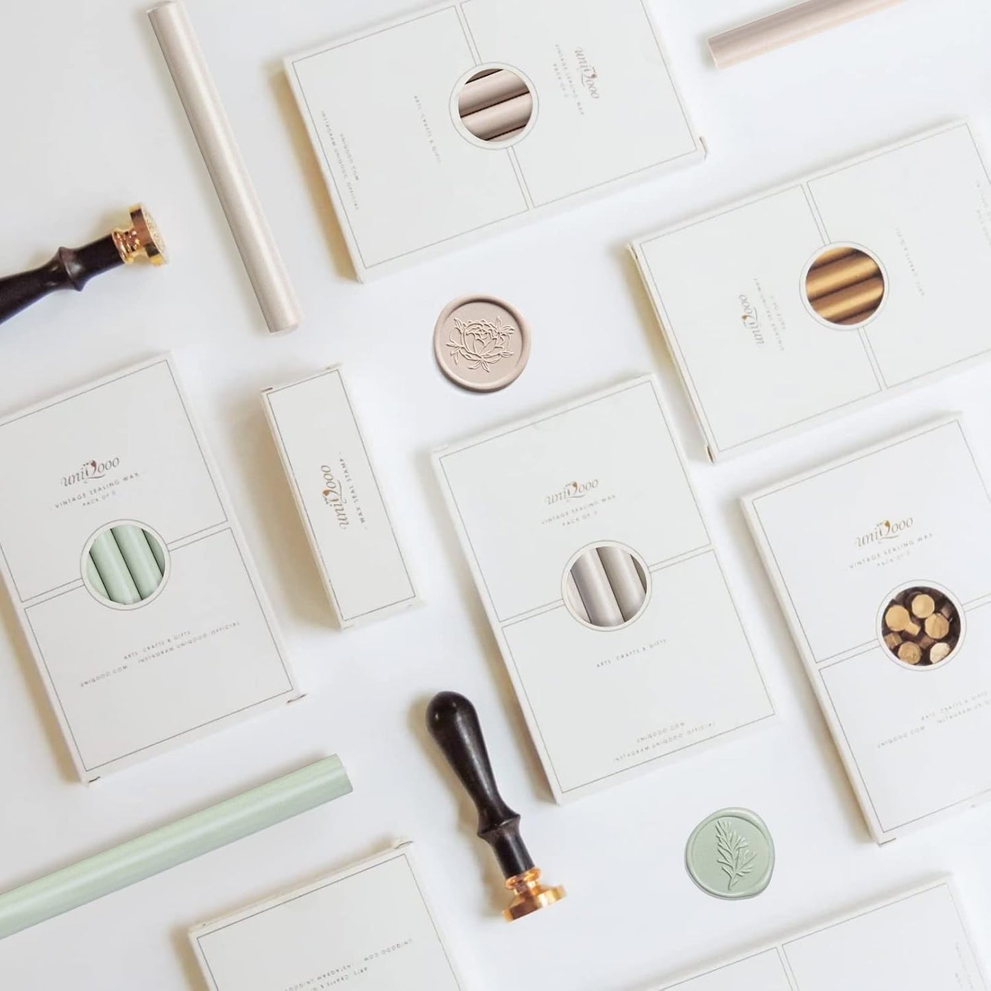 UNIQOOO Mailable Glue Gun Sealing Wax Sticks for Wax Seal Stamp - Nude, Earthy Neutural Tone, Great for Boho Wedding Invitations, Cards Envelopes, Snail Mails, Craft Project, Gift Ideas, Pack of 8