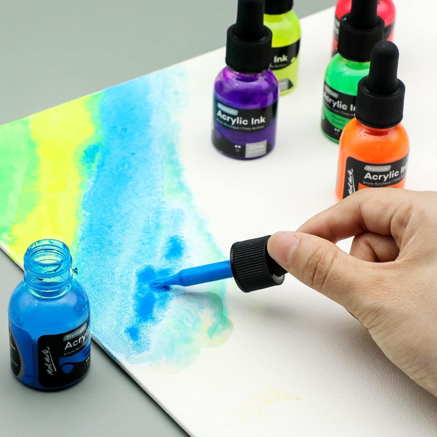 Mont Marte Acrylic Ink Premium 6pc x 20ml (0.7 US fl.oz), Acrylic Inks for Artists, Fluoro Colors, Ideal for Air Brush, Pouring Art, Scrapbooking, Ink Drawing, Mixed Media