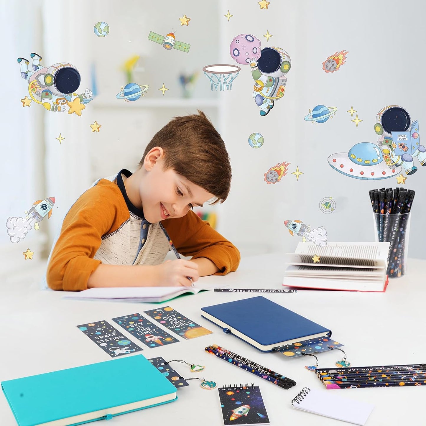 Kolewo4ever 148 Pieces Outer Space Theme Stationery Set:100 Space Pencils Astronaut Pencils 24 Planet Rocket Mini Spiral Notepad Memo Pad 24 Space Ship Metal Charms Bookmarks