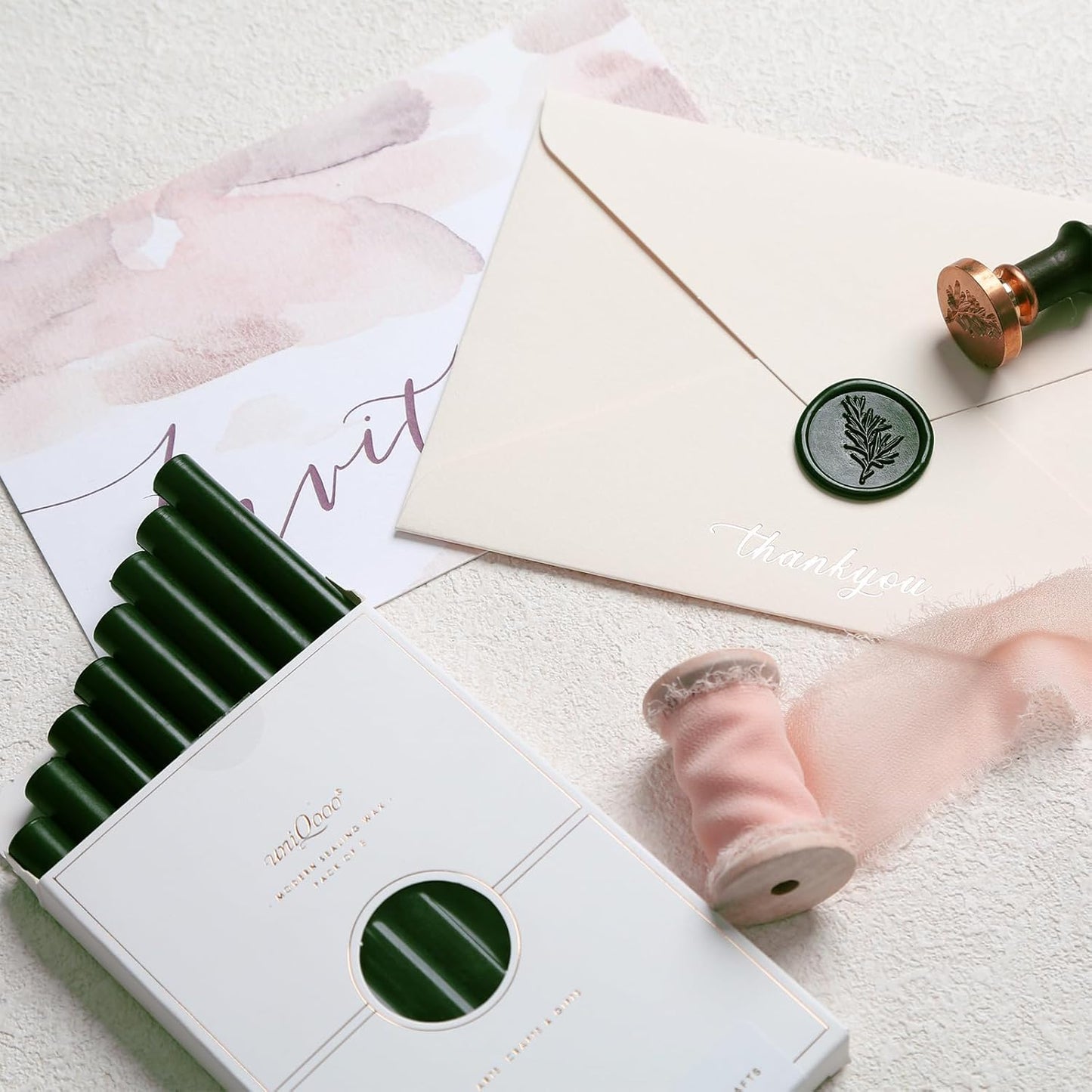 UNIQOOO Forest Green Christmas Fir Glue Gun Sealing Wax Sticks for Wax Seal Stamp - Great for Wedding Invitations, Cards Envelopes, Snail Mails, Wine Packages, Christmas Gift Ideas, Pack of 8