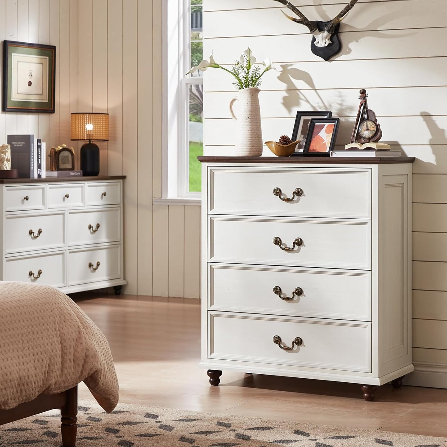 Farmhouse 4 Drawer Dresser for Bedroom, 37" Tall Rustic Chests of Drawers w/ 4 Solid Wood Feet, Mid Century Modern Wooden Closet Storage Dressers Organizer for Living Room, Hallway, White