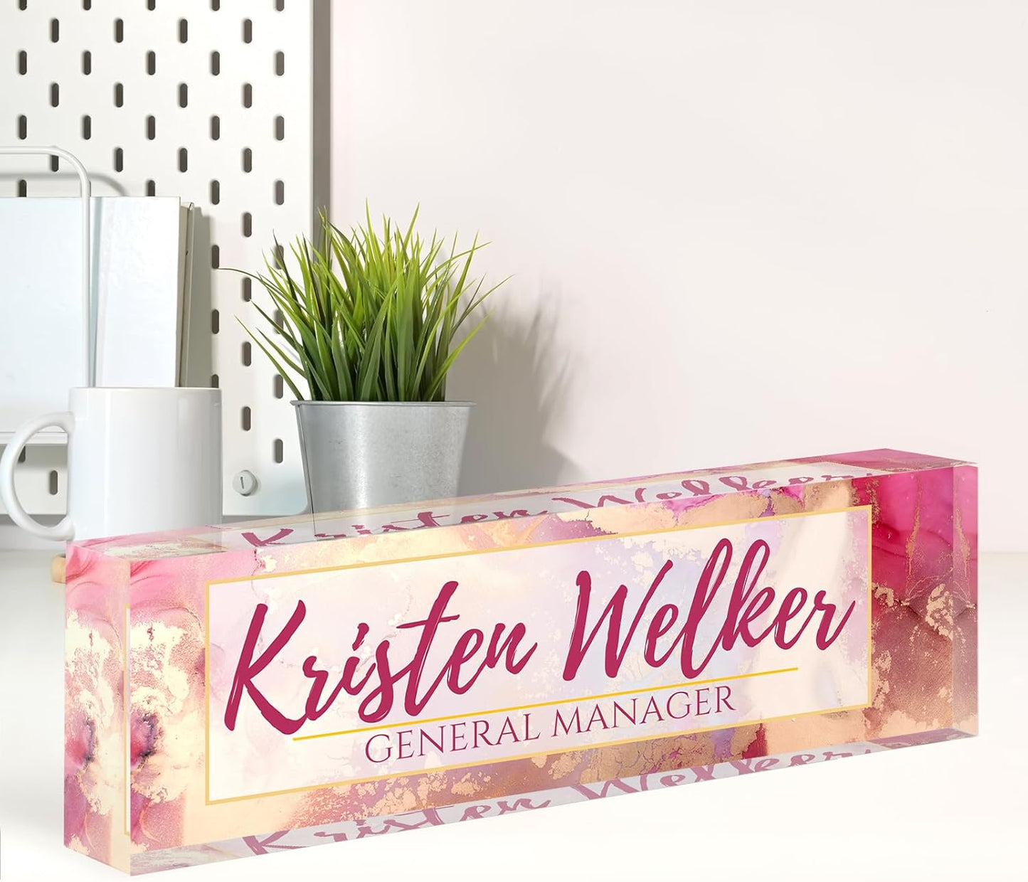 Name Plate for Desk, Desk Name Plate Personalized, Office Decor for Women Men, Acrylic Desktop Accessories, Office Appreciation Gifts for Boss Social Workers Nurse Teacher Employee (Pink/Gold)