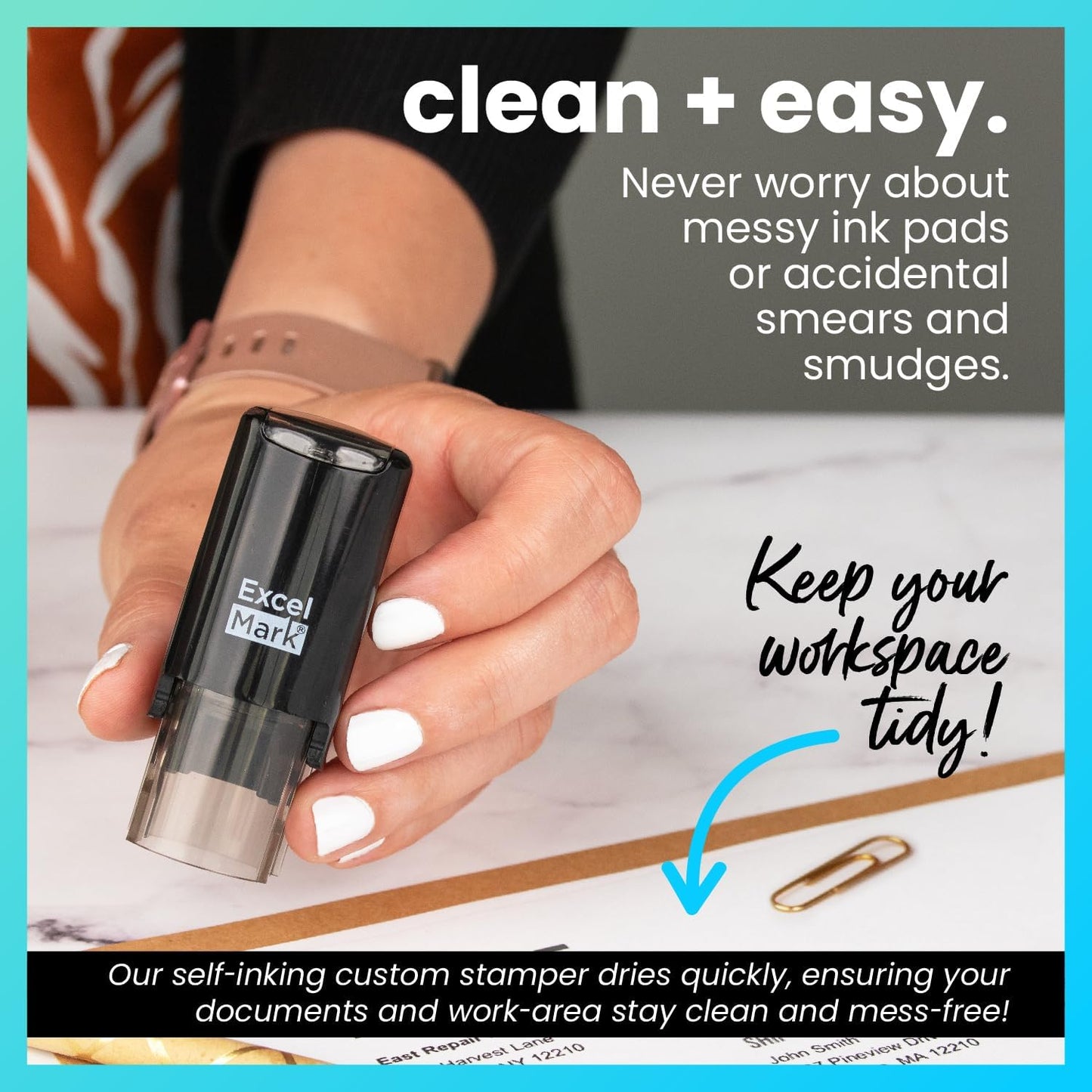 ExcelMark Round Teacher Stamp - Smiley FACE 1 - Green Ink