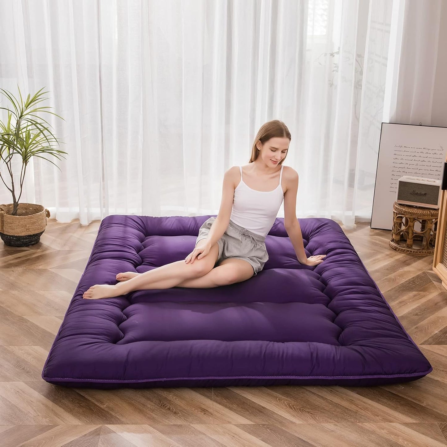 MAXYOYO Japanese Floor Futon Mattress, Roll Up Floor Mattress for Adults Foldable Tatami Mat Sleeping Pad Dormitory Bed Lounger, Purple, Twin Size