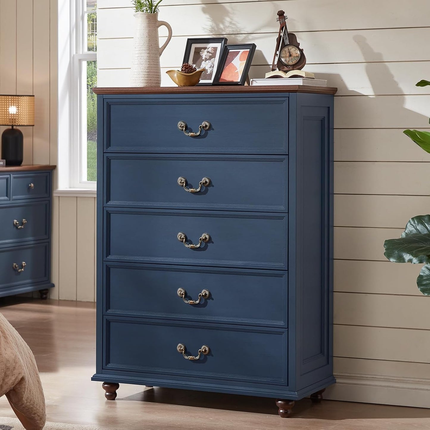 Farmhouse 5 Drawer Dresser for Bedroom, 45" Tall Rustic Chests of Drawers w/ 4 Solid Wood Feet, Mid Century Modern Wooden Closet Storage Dressers Organizer for Living Room, Hallway, Navy Blue