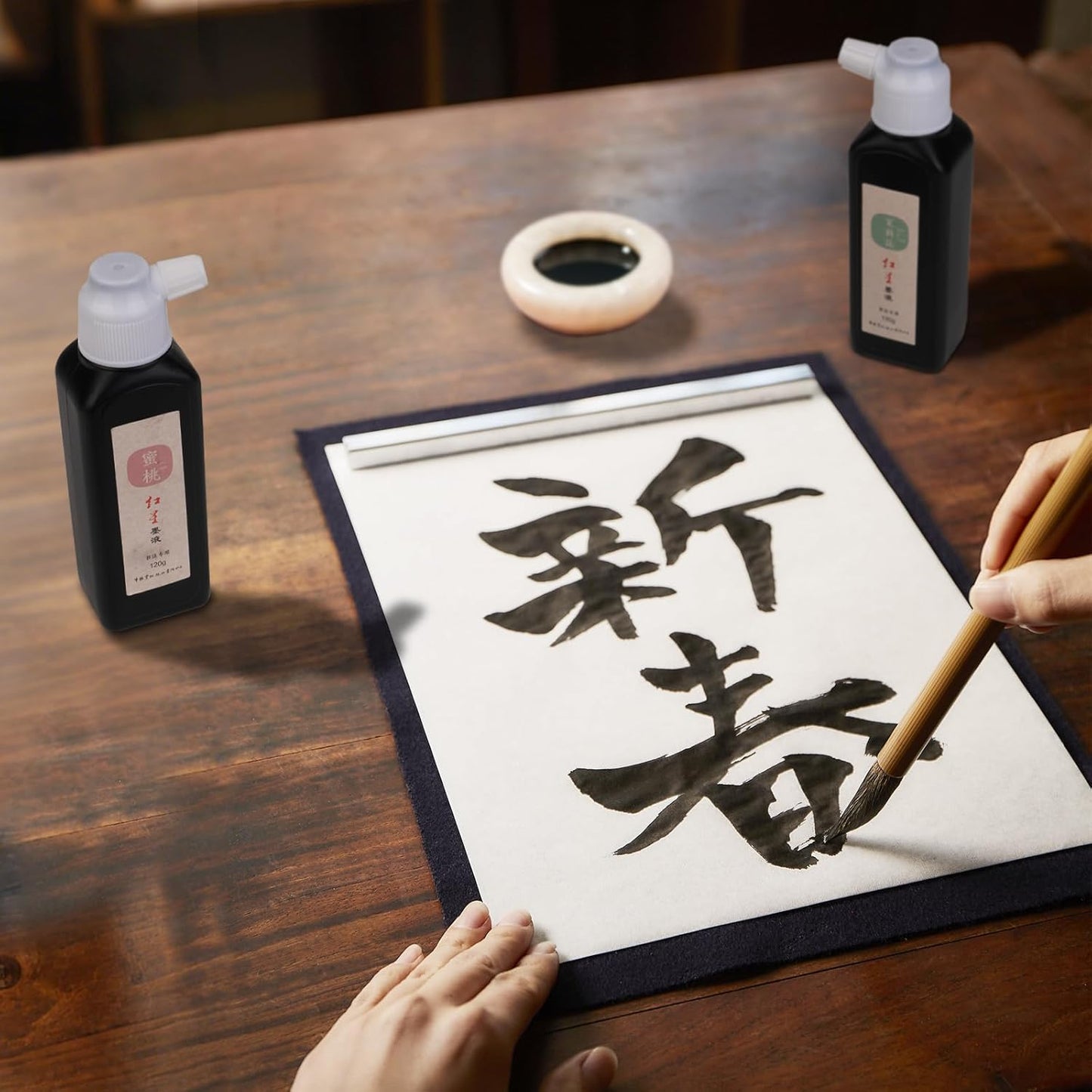 MEGREZ Chinese Calligraphy Ink, Sumi Ink Flower Scented Calligraphy Ink for Beginner Practice Chinese,Redstar Black Liquid Ink for Painting and Writing, Sandalwood