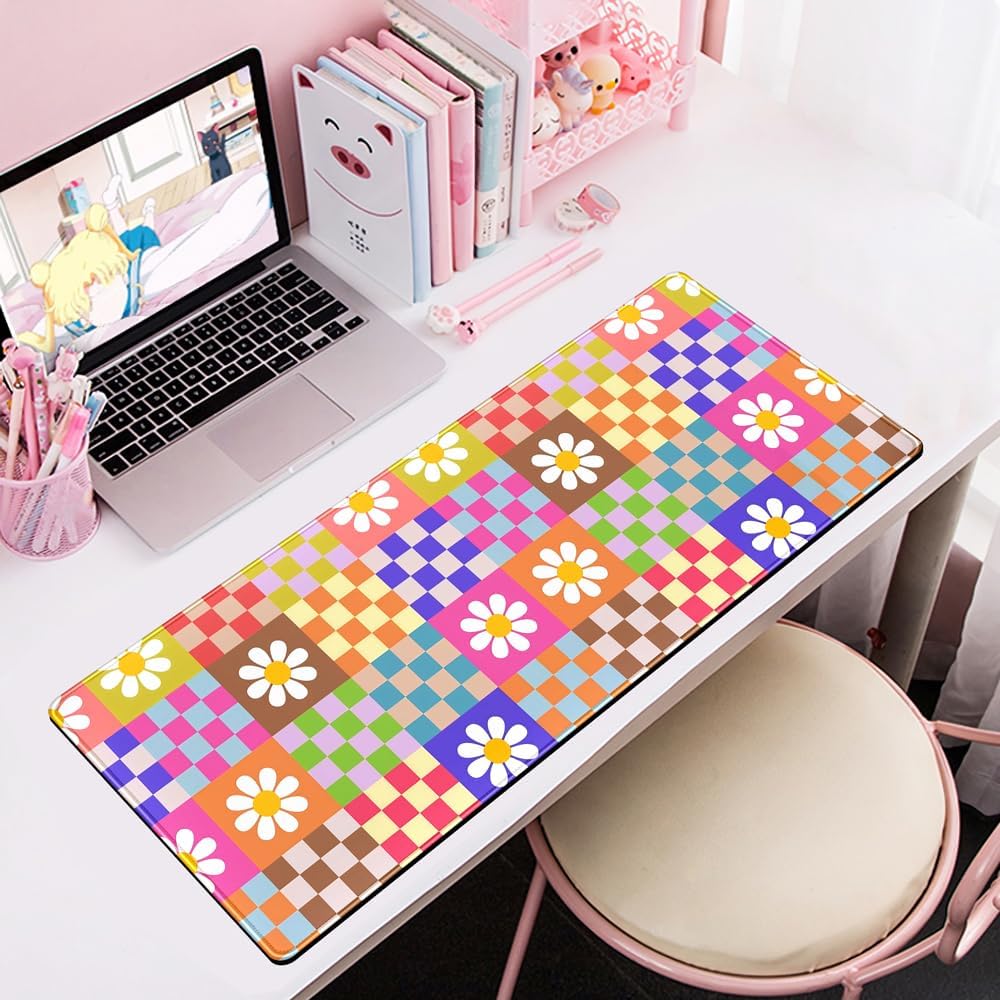 Pink Desk Mat Trendy Checkered Aesthetic Desk Pad Computer Large Mouse Pad Aesthetic Desk Accessories Office Gifts for Her Cute Keyboard and Mouse Pad Desk Computer Mat 31.5 X 11.8 in