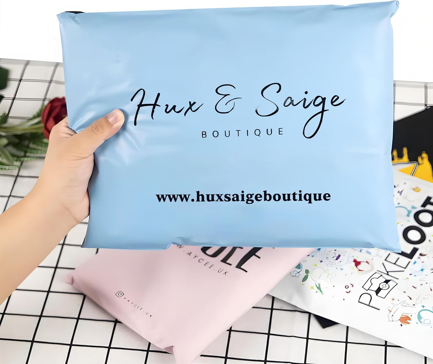Poly Mailer Bags - Personalized Packaging for Boutique Retail & Online Business - Custom Self-Seal Mailing Bags - Printed Logo/Text/Slogan - Postage Bag (100)