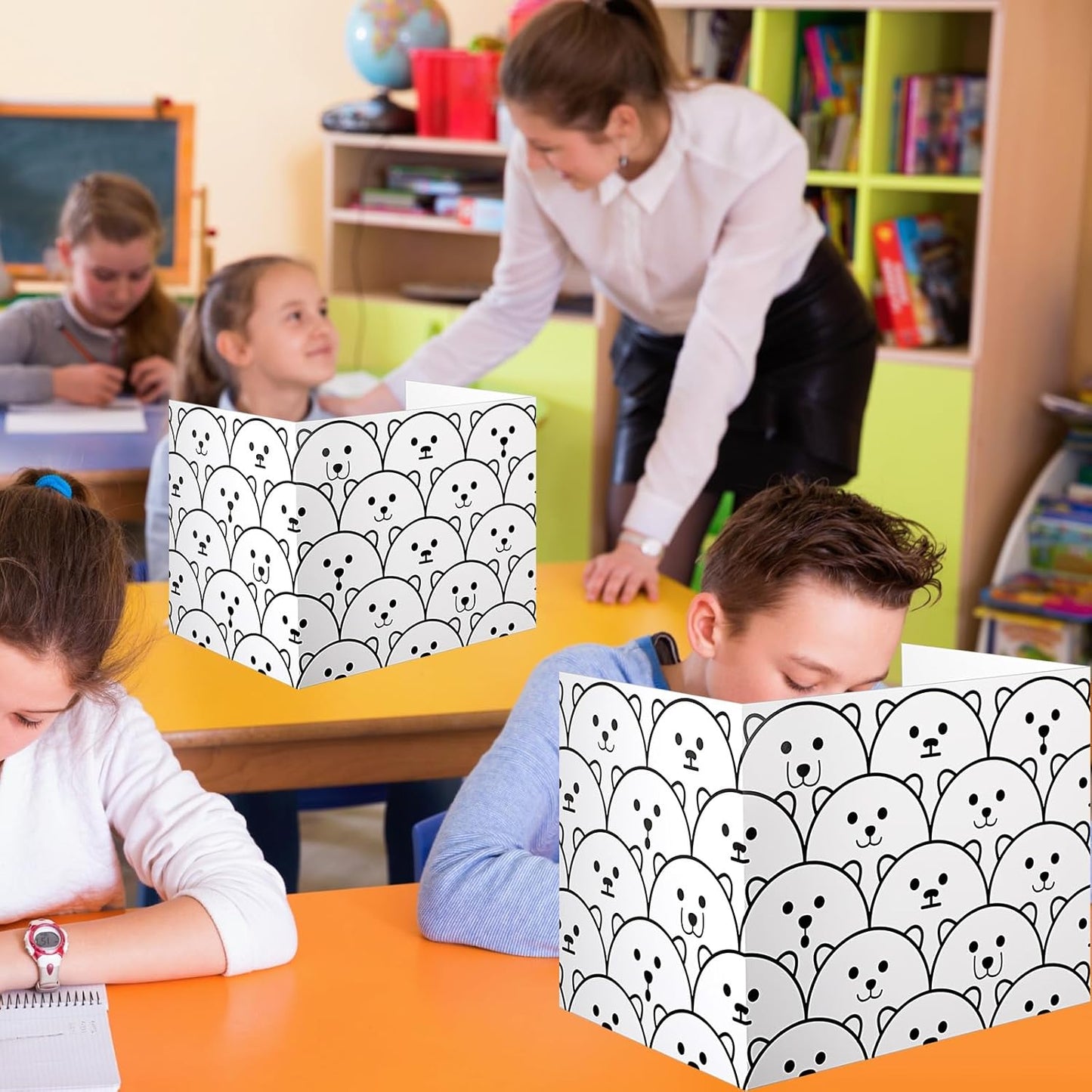 Crtiin 24 Pcs Privacy Boards Desk Privacy Folders Standard Privacy Board School Privacy Cardboard Board Desk Dividers for Student Desks Reduces Distractions Keep Eyes from Wandering(White)