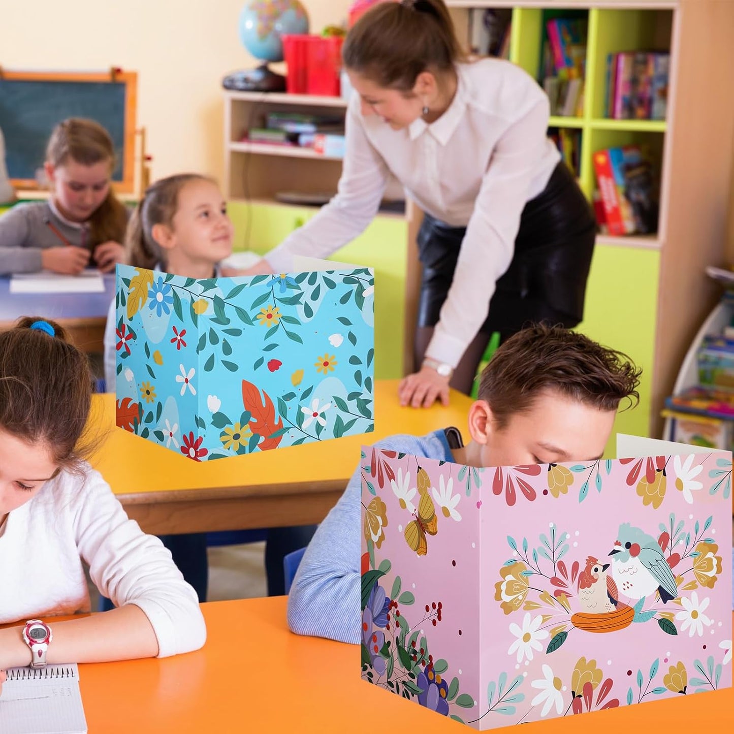 Crtiin 24 Pcs Privacy Folders for Students Desk Dividers Standard School Privacy Cardboard Board Testing Dividers Shield for Classroom Teacher Supplies Keep Eyes from roving(Fresh)