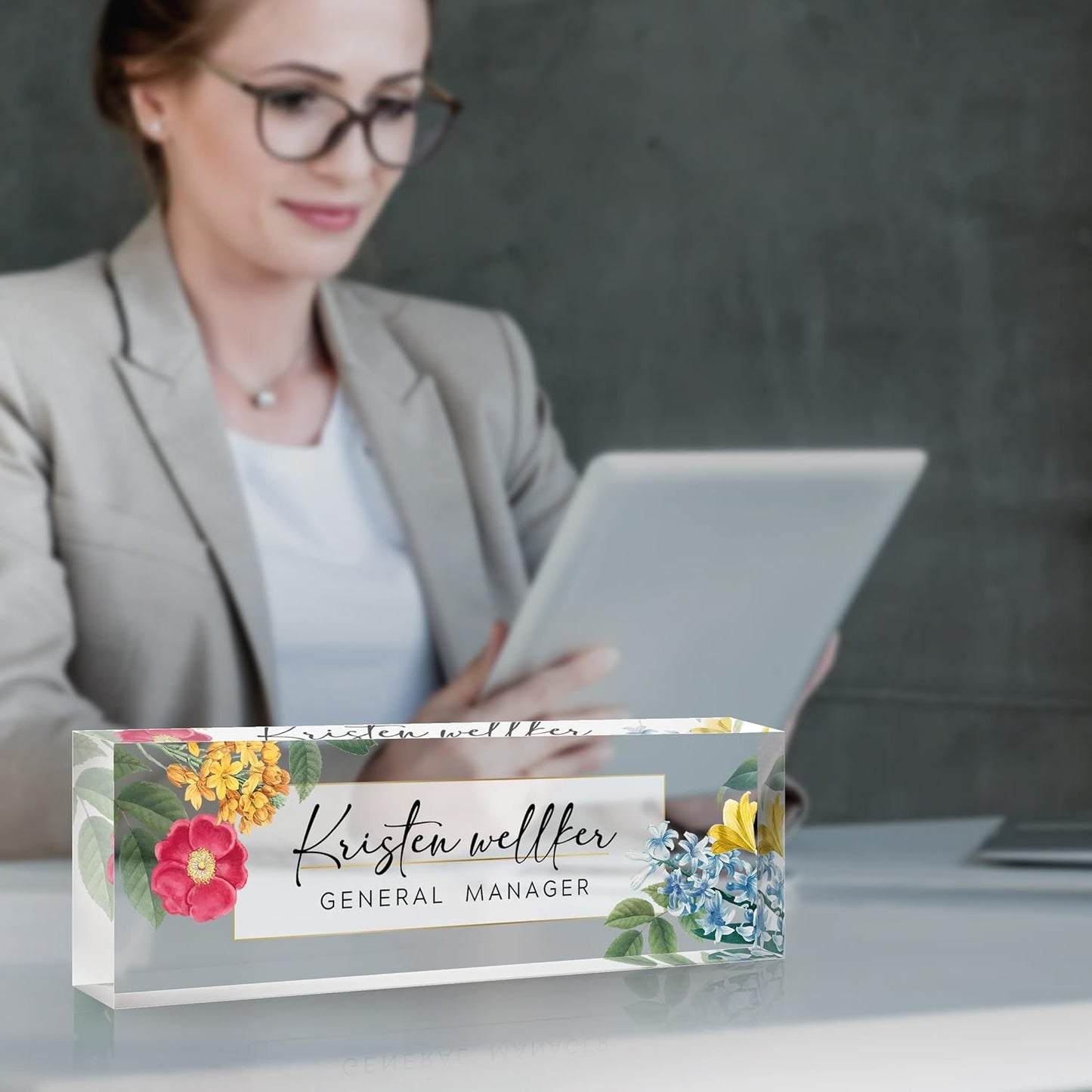 Desk Name Plate Personalized, Premium Plum Blossom Hyacinth Acrylic Desk Name Plate, Personalized Name Plate for Desk, Office Decor for Women or Men Coworkers, Boss, Employee, Teacher