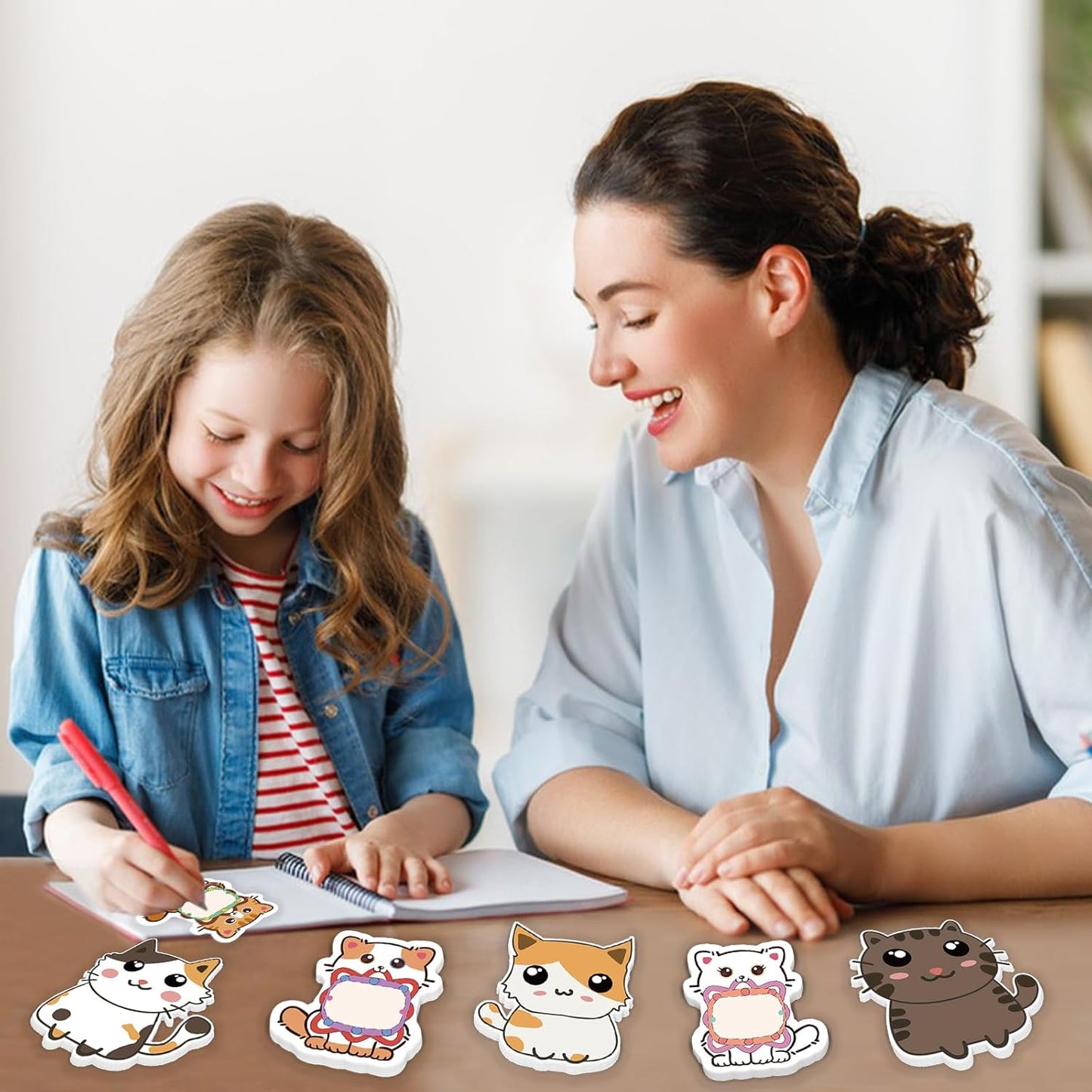 600Pcs Cute Cat Sticky Notes, Cartoon Cat Animal Sticky Notes Kawaii Sticky Note Pads Self-Stick Memo Pads Cat Shapes Memo Notes for Cat Lovers Students Home Office School Supplies