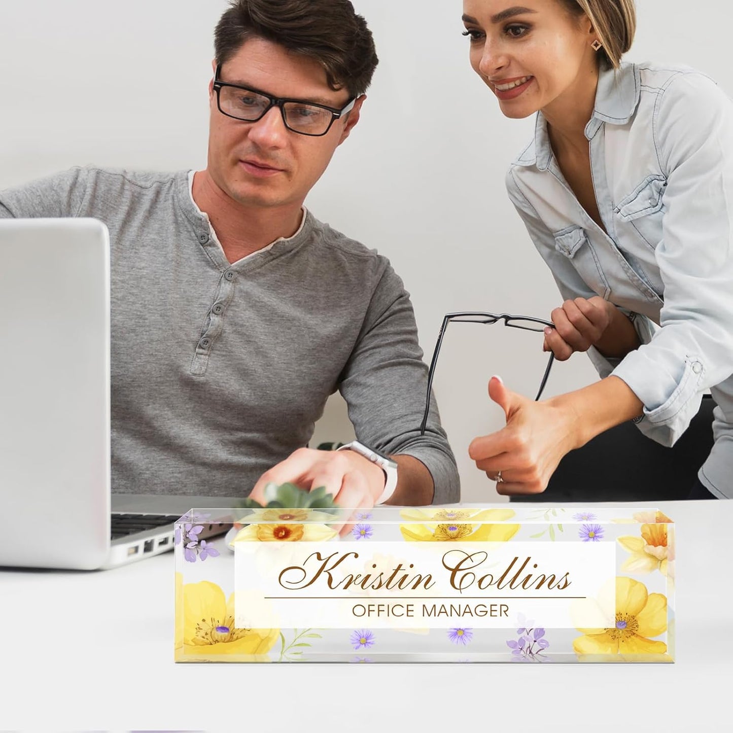 Custom Name Plate for Desk, Acrylic Office Decor For Women Men, Personalized Office Desk Accessories, Teacher Employee Appreciation Gifts For Social Worker Boss Coworkers (Flowers-4)