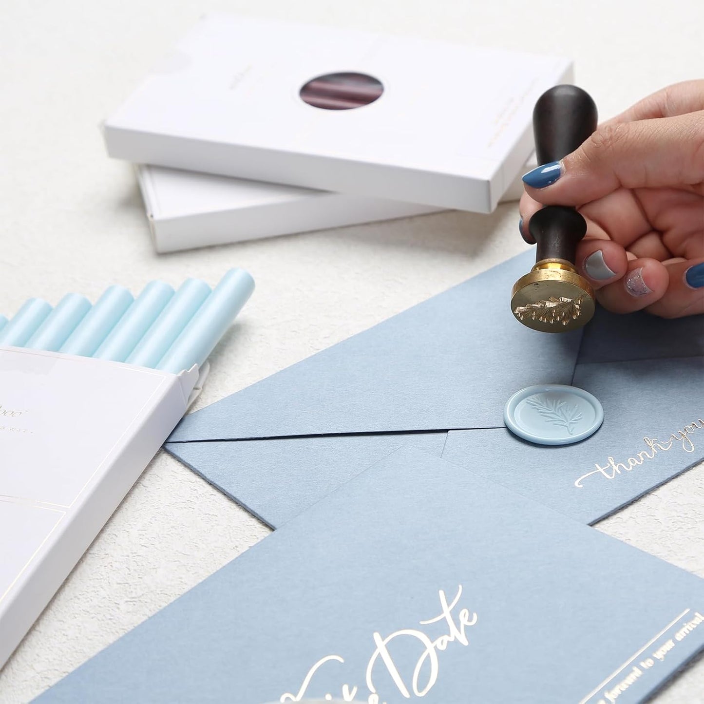 UNIQOOO Light Baby Blue Glue Gun Sealing Wax Sticks for Wax Seal Stamp - Perfect for Wedding Invitations, Thank You Card, Mails, Wine Gift Wrapping, Christmas Gift, Pack of 8