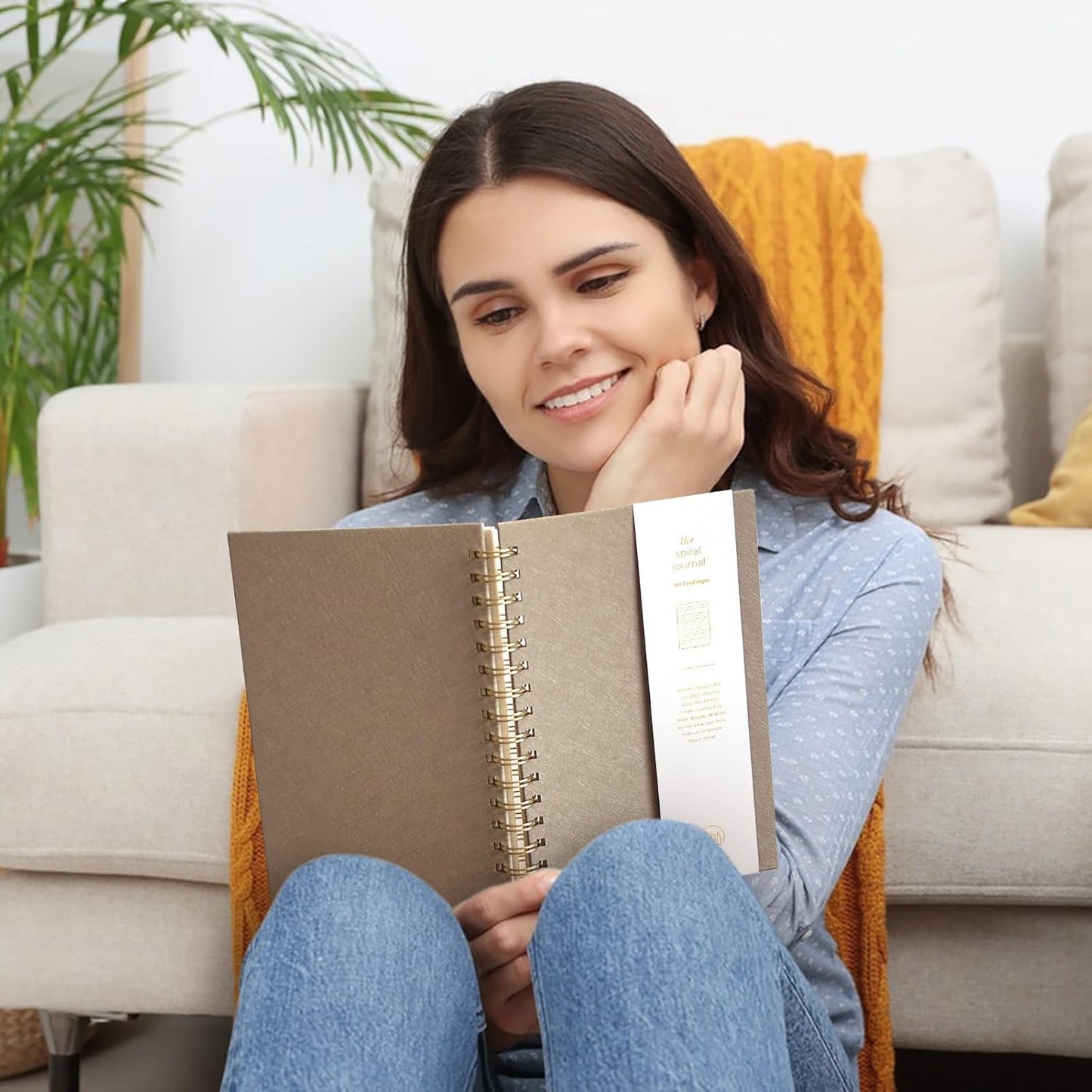 Spiral Journal Notebook with 160 Lined Pages – Hardcover Writing Journal with Gold Twin-Wire Binding, A5 College Ruled Notebooks for Work, School, Travel, Diary, Gift for Women & Men Light Gray