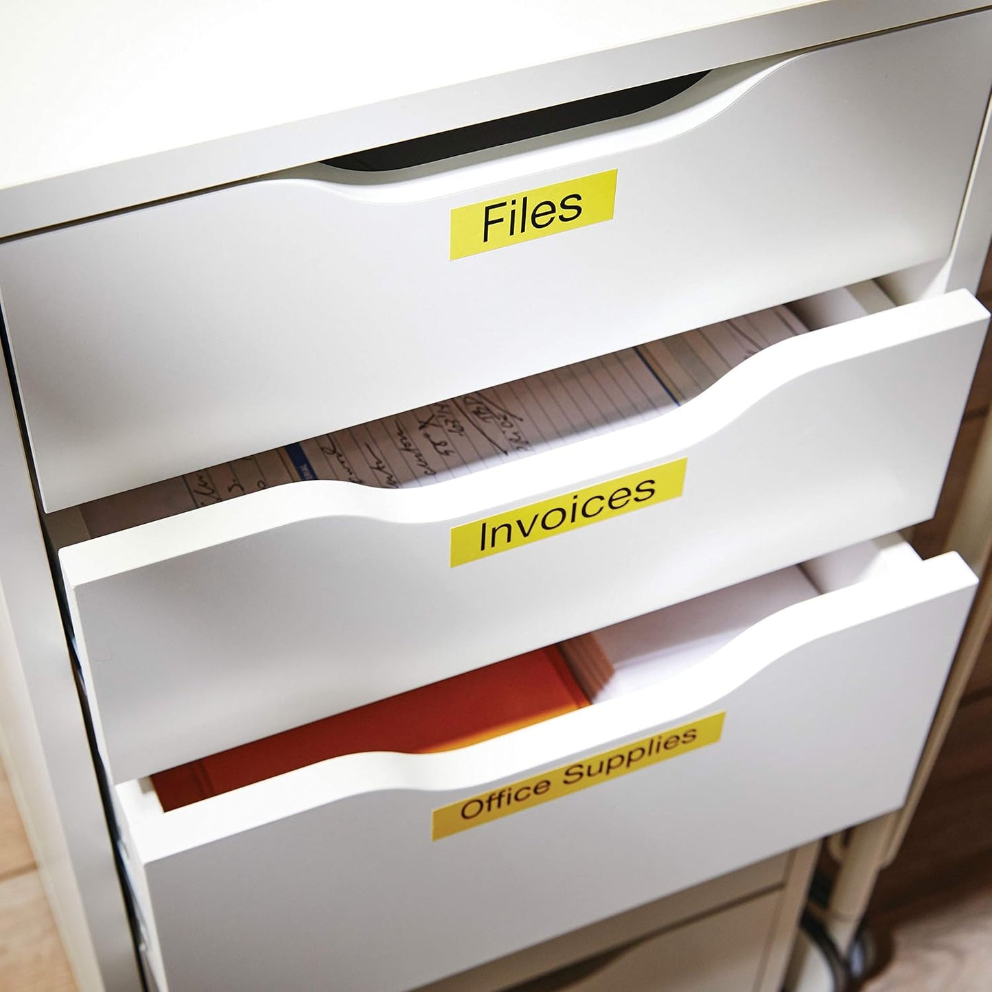 DYMO Desktop Label Maker LabelManager 360D Rechargeable Hand-Held Label Maker, Easy-to-Use, One-Touch Smart Keys, QWERTY Keyboard, Large Display, For Home & Office Organization