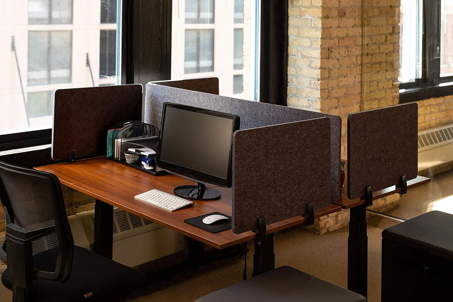 Stand Up Desk Store ReFocus Raw Clamp-On Acoustic Desk Divider Mounted Privacy Panel to Reduce Noise and Visual Distractions (Anthracite Gray, 59" x 16")