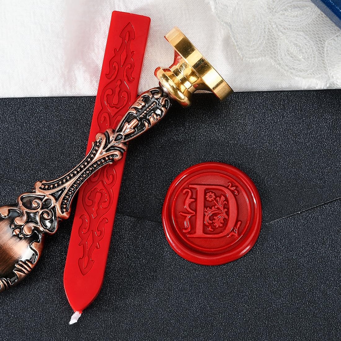 Wax Seal Stamp kit, Envelope Wax Seals DIY Kit - Retro Sealing Wax Candle + Classic Initial Alphabet Seal Wax Seal Stamp Letter D - in Blue Gift Box