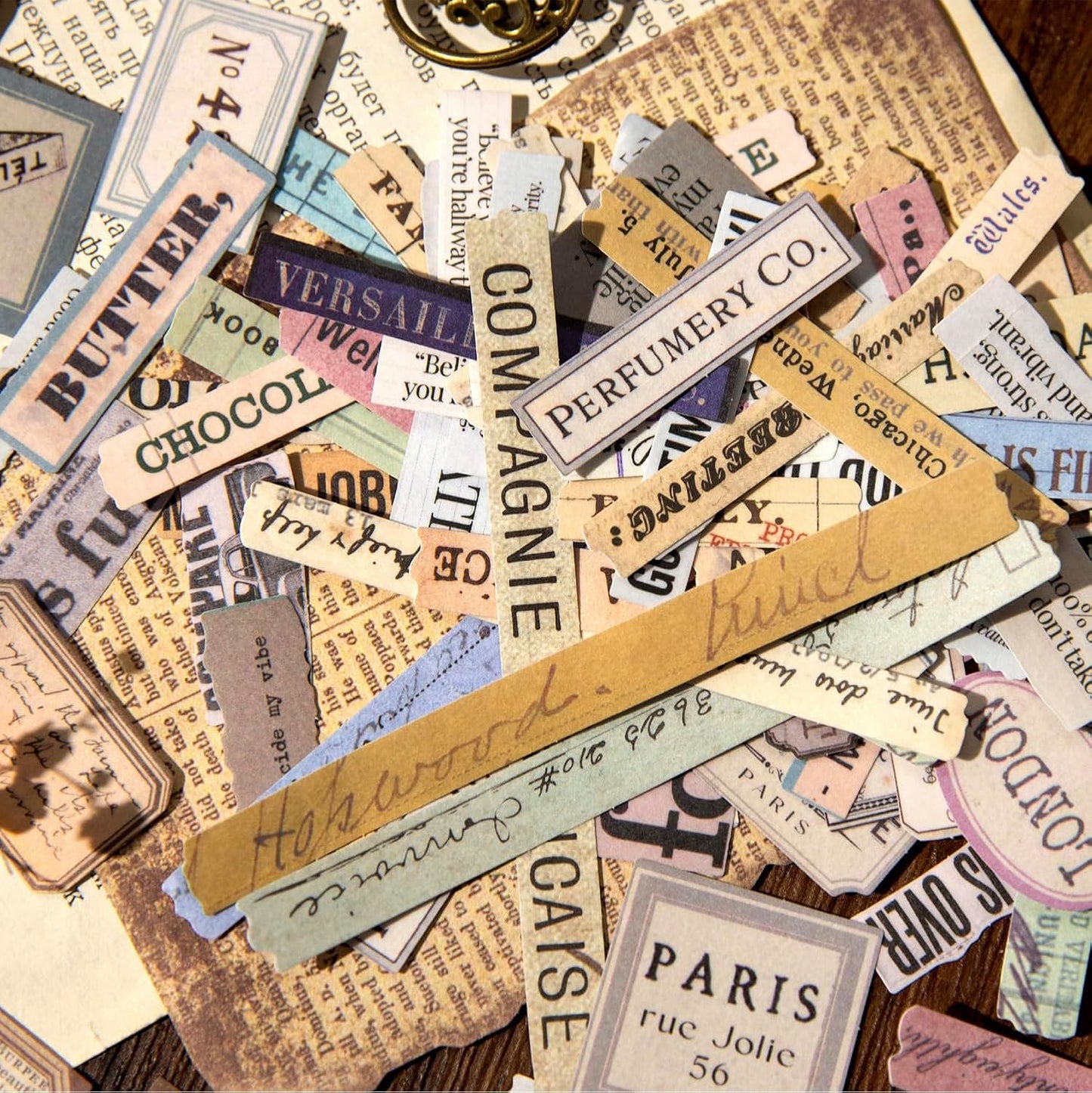 Vintage Fragmented Label Stickers, 400 PCS Washi Ephemera for Scrapbooking, Journaling, Crafting, DIY Projects, Diaries, and Art Supplies - 2 Iron Boxes Included