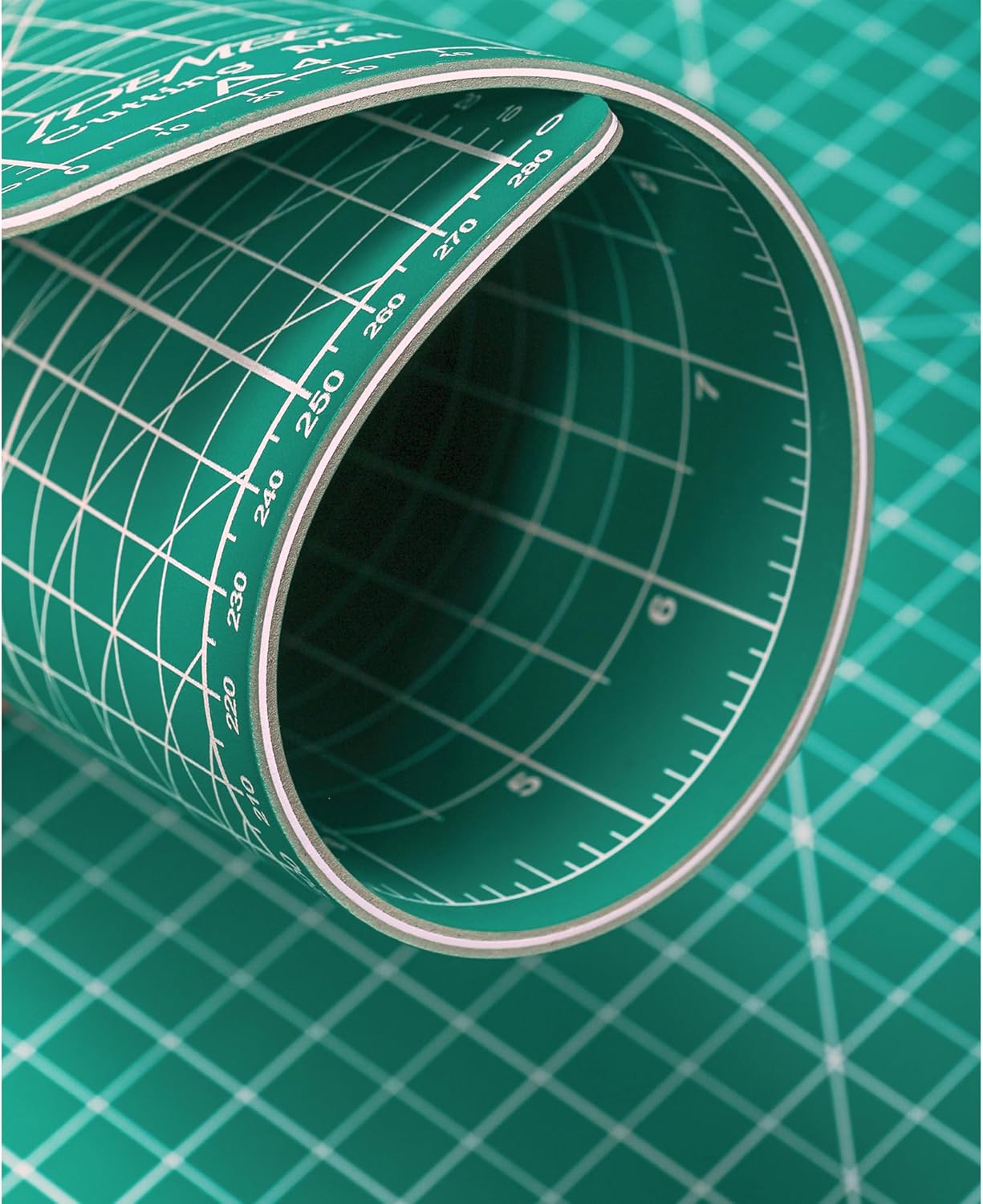 Self Healing Cutting Mat, Density-upgraded 18inch x 12inch Sewing Mat for Crafts, 5-Ply Rotary Cutting Board Double-sided for Cutting Quilting Modeling Projects, Green