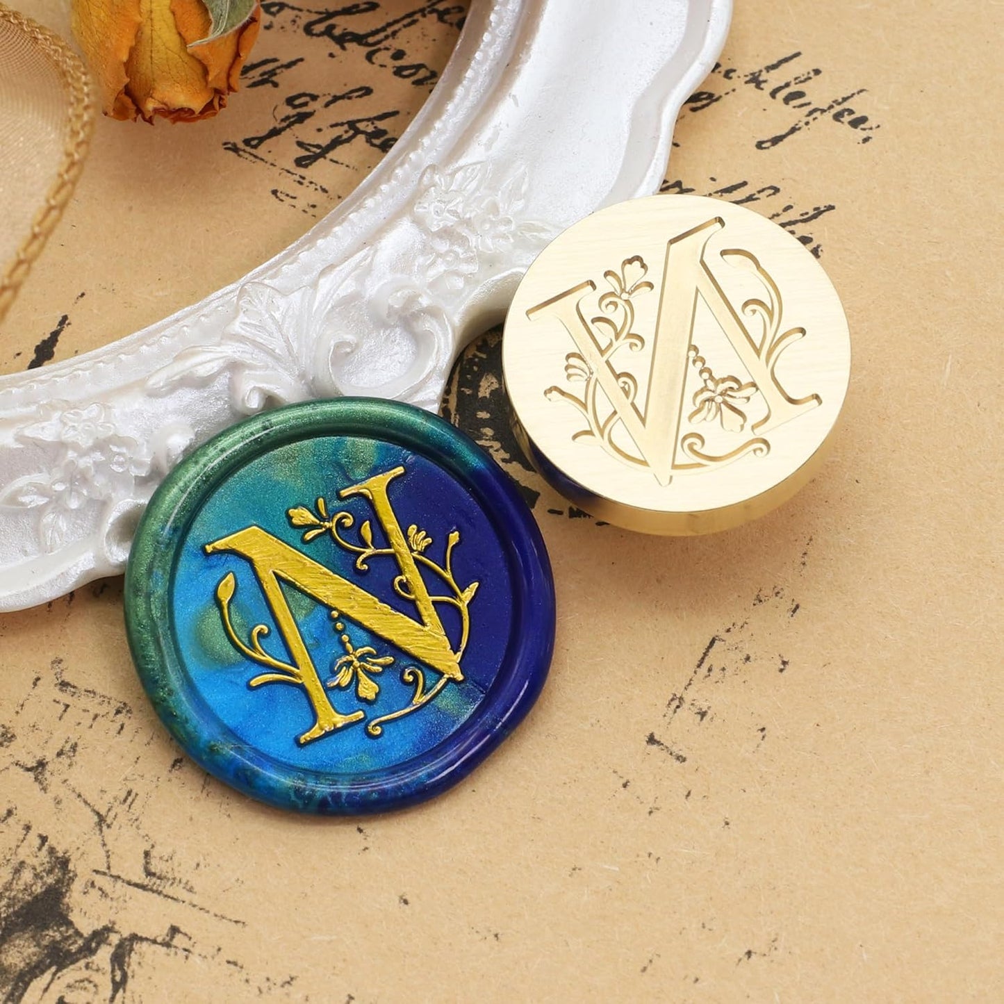 SWANGSA Initial Alphabet N Wax Seal Stamp Kit, Classic Retro Letter Sealing Stamp with 200pcs Sealing Wax Beads Kit for Wedding Invitations Cards Envelopes (N)