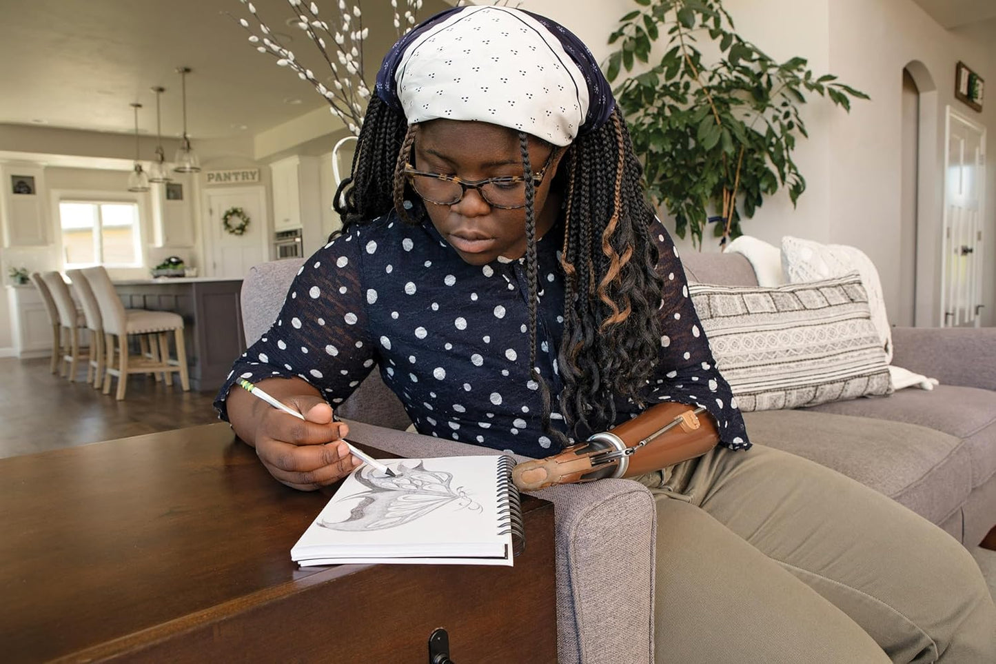 Ticonderoga Noir Wood-Cased Pencils, Pre-Sharpened, #2 HB, Holographic (Pack of 6, 72 Count Total)