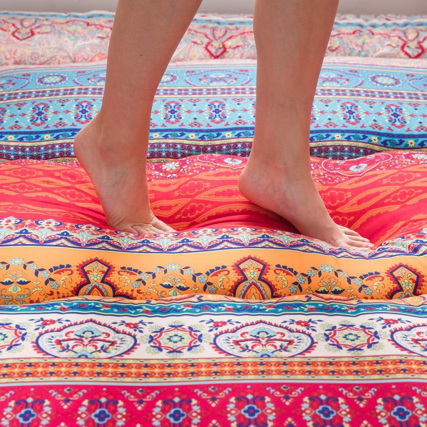 MAXYOYO Bohemian Retro Floor Mattress Vintage Floral Japanese Futon Mattress Roll Up Tatami Floor Mat Foldable Bed Portable Camping Mattress Sleeping Pad Floor Lounger Couch Bed Queen Size