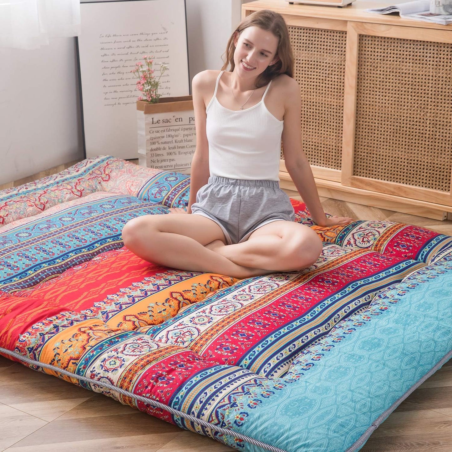 MAXYOYO Bohemian Retro Floor Mattress Vintage Floral Japanese Futon Mattress Roll Up Tatami Floor Mat Foldable Bed Portable Camping Mattress Sleeping Pad Floor Lounger Couch Bed Twin Size