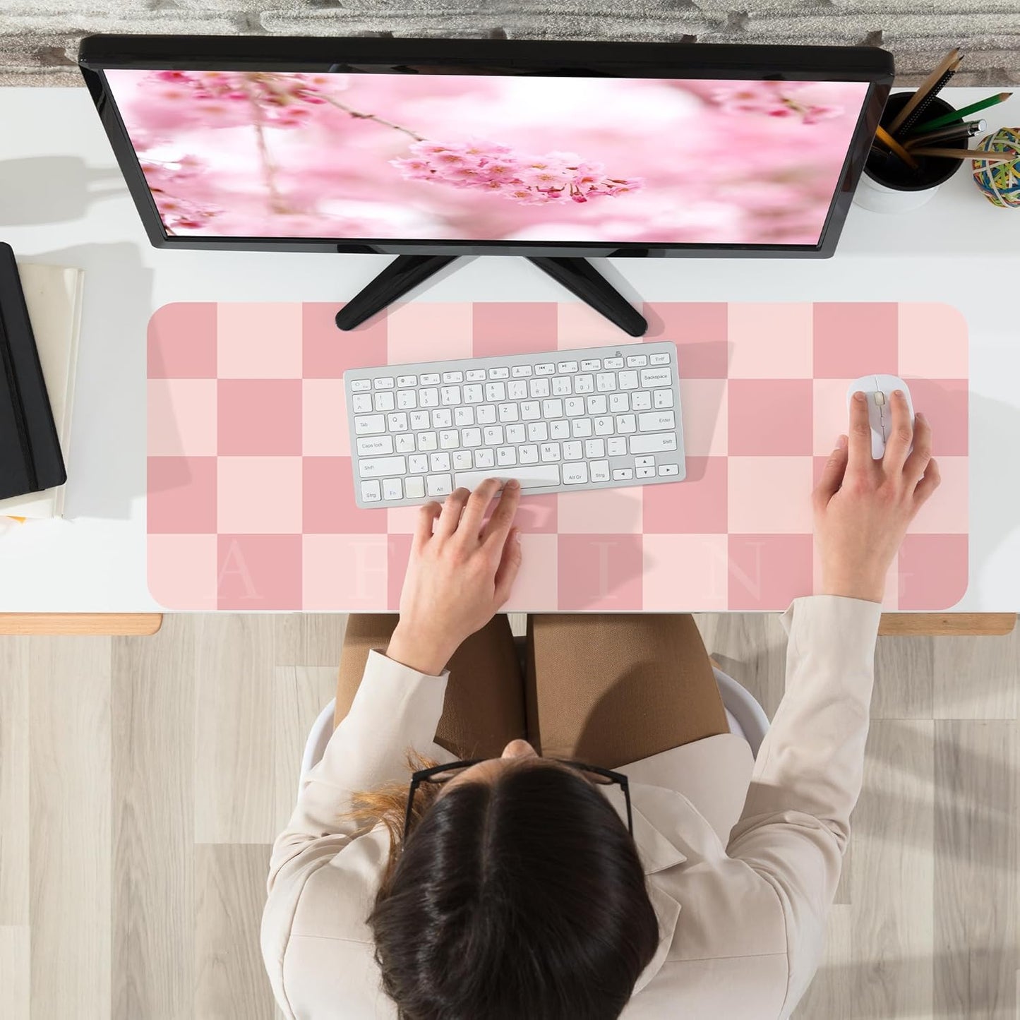 Non-Slip Pink Desk Mat, Waterproof PU Leather Protector, Large Blotter, Easy Clean Laptop Writing Mat for Work/Home/Decor (Pink 31.5" x 12")