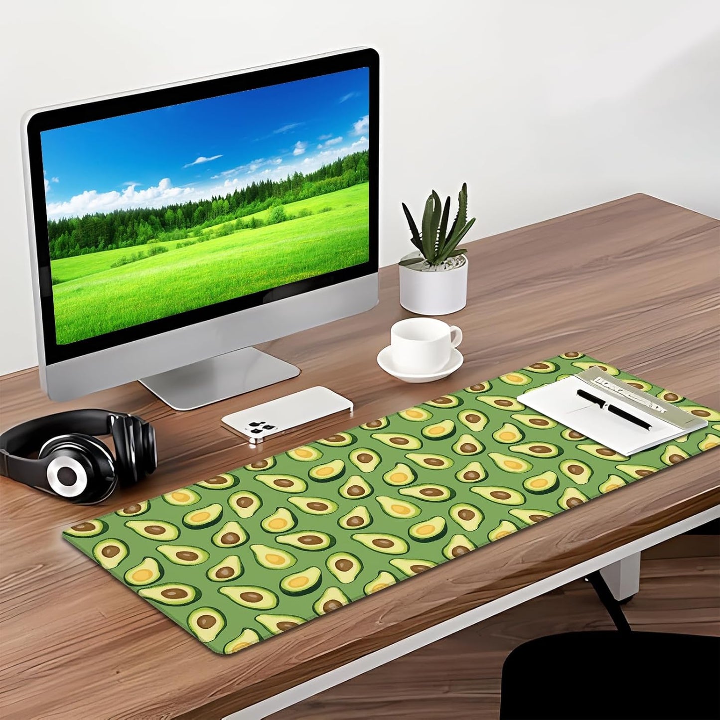 Avocado Gaming Mouse Pad, Desk Mat, Non-Slip Rubber Base Cool Aesthetic MousePads for Computer Laptop Keyboard Office School Home Desktop Decor 31.5" x 11.8"