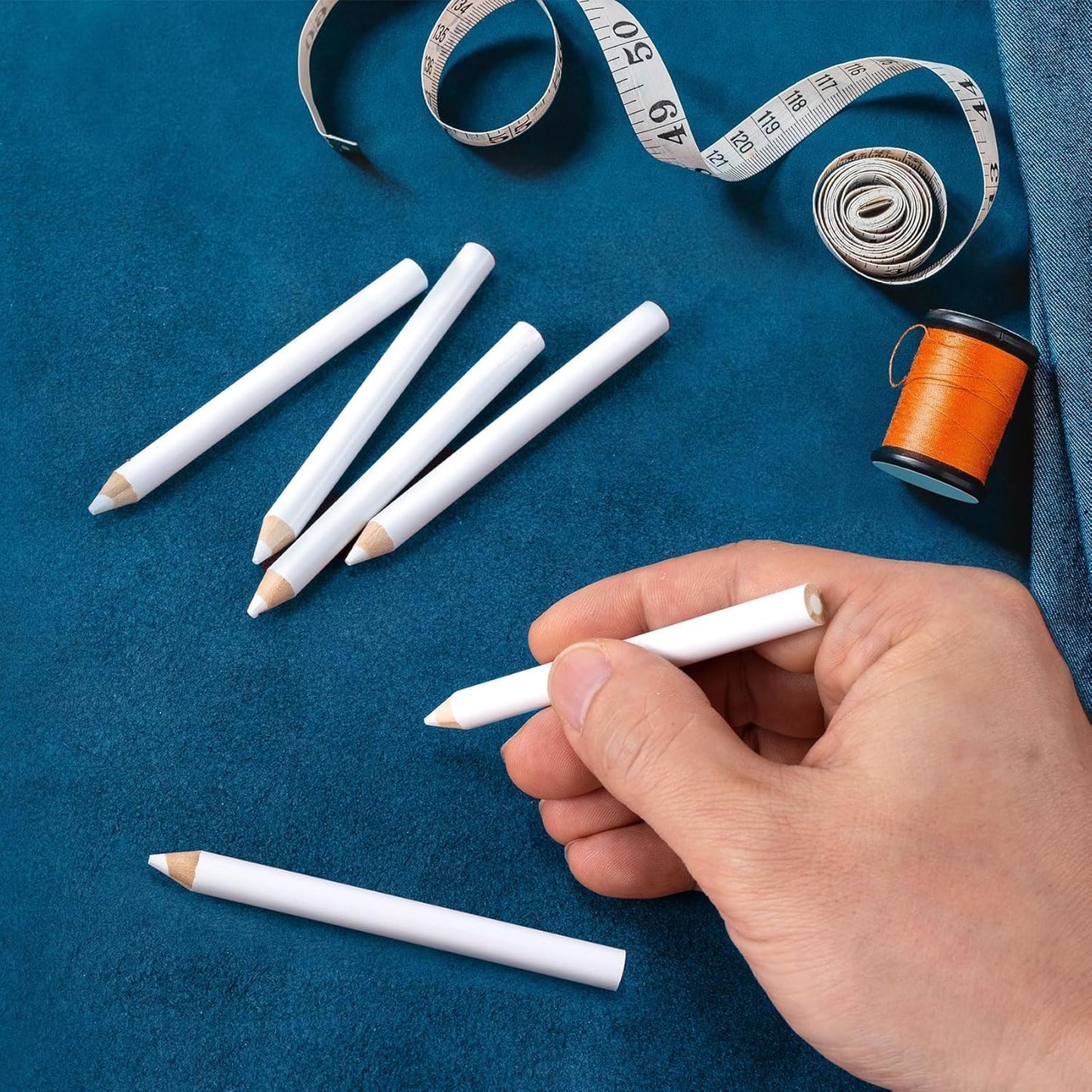 7PCS Fabric Pencils for Sewing, White Water Soluble Sewing Fabrics Maker, Tailors Chalk for Cloth Wipe Quilting, Fabric Pencil for Dressmakers DIY Crafts (8.75 cm)