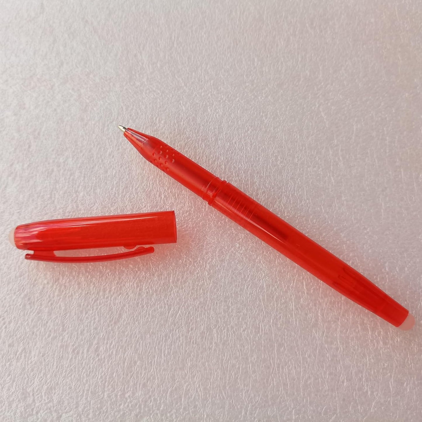 Heat Erasable Fabric Pen with 20 Refills for Tailors Sewing, Quilting, Crafts And Dressmaking Disappearing Ink, Red