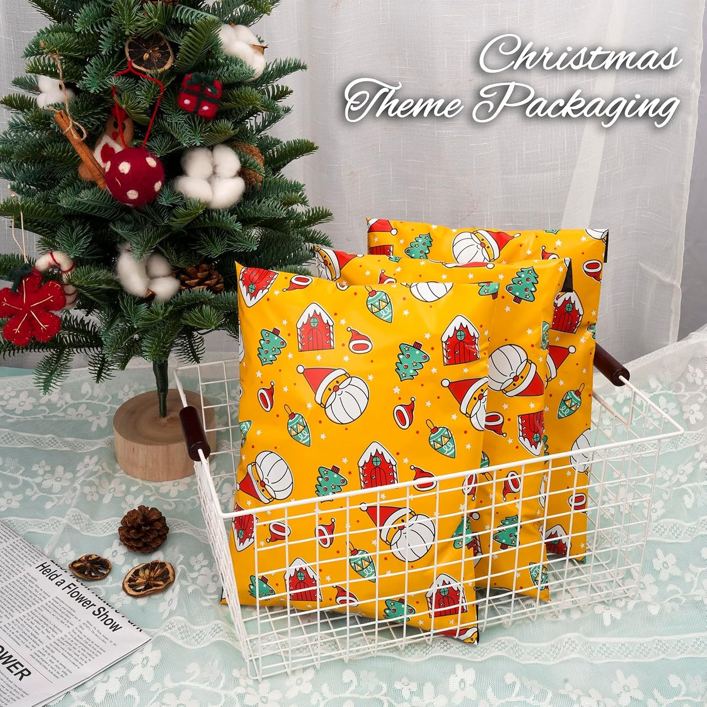 Christmas Poly Mailer 10x13 Inch 100 Pcs, Waterproof Shipping Bags for Clothing, Tear-Resistant Mailier, Strong Mailing With Self-Seal - Santa Claus Printed