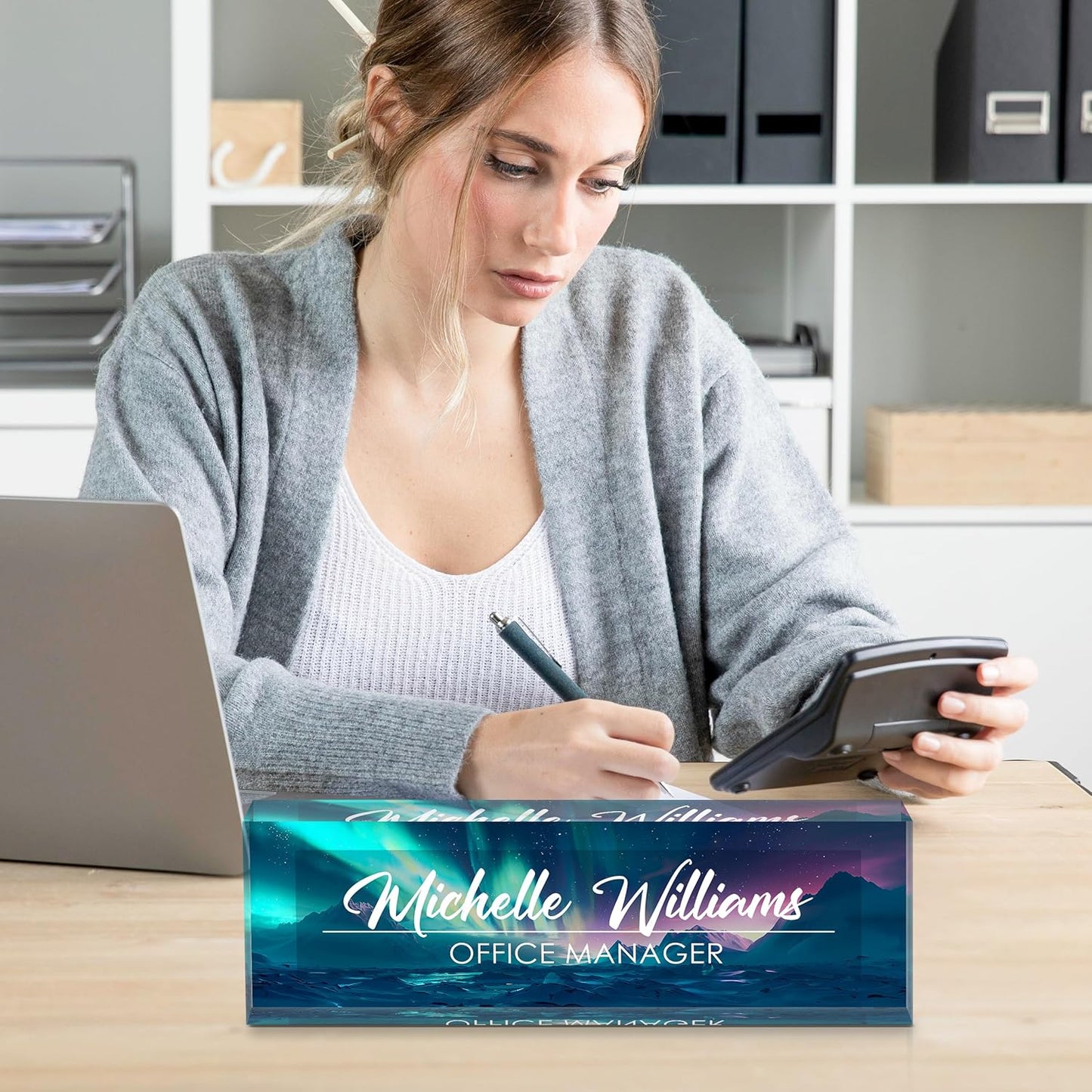 Personalized Name Plate for Desk, Custom Desk Name Plate, Acrylic Name Plate Office Desk Accessories, Personalized Office Gifts for Coworkers Teachers, Employee Appreciation Gifts (Blue Aurora)